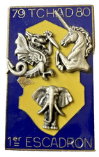 INSIGNE MILITAIRE OPEX / T.T.A. : " 1°ESCADRON 79 TCHAD 80 " DELSART 2 pontets
