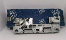 PEUGEOT 305 Berline - Platine porte ampoules feu arrière gauche NEUVE