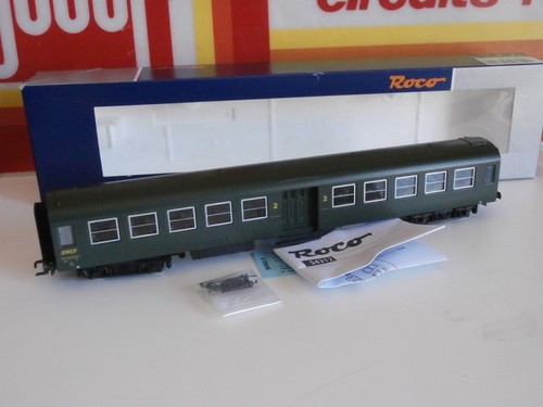 Neuve sncf voiture - neuve, bruhat