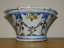 Ancienne Bouquetière en