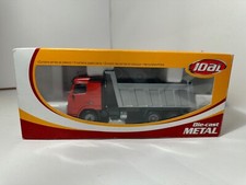 Camion VOLVO Benne Basculante