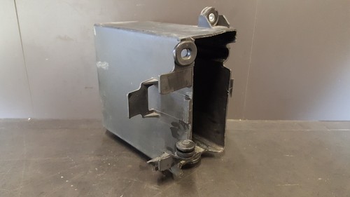 Bac batterie yamaha 750 - à,