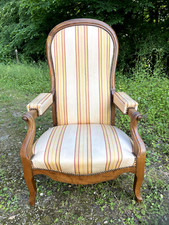 Fauteuil Voltaire en bon état