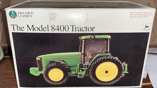 Ertl john deere 8400 - ertl,