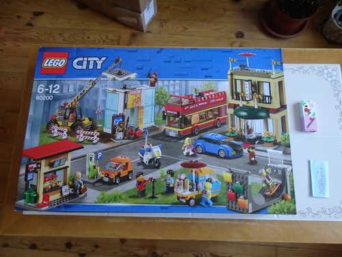 Boite lego neuve - boite,
