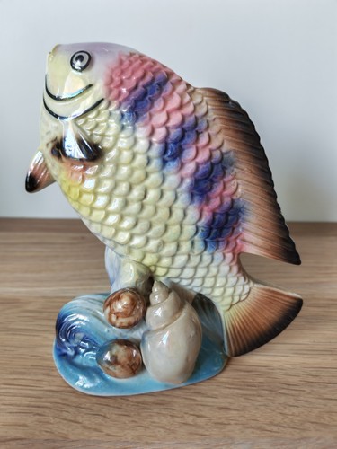 Statuette poisson en - 🐟,