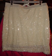 Woman's sz Jr Lg - Ivory