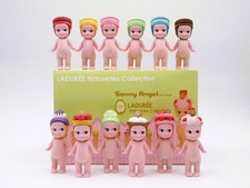 Collection de 12 figurines