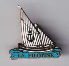 RARE PINS PIN'S .. BATEAU BOAT