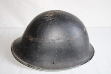 Ancien casque militaire Anglais post war modèle MK2, numéroté ROC 4 JJ MA 1952