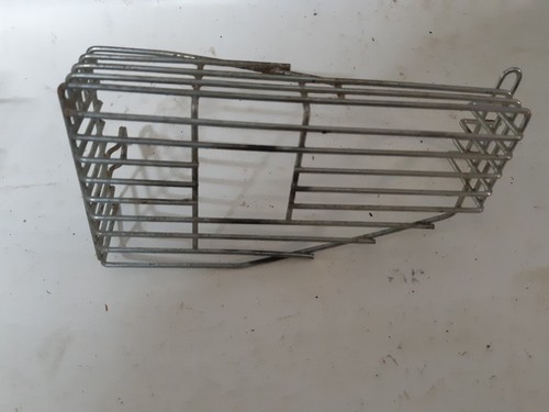 Grille échappement de - grille,