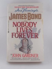 Ian Fleming - James Bond