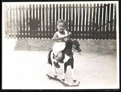 Photographie petit enfant sur