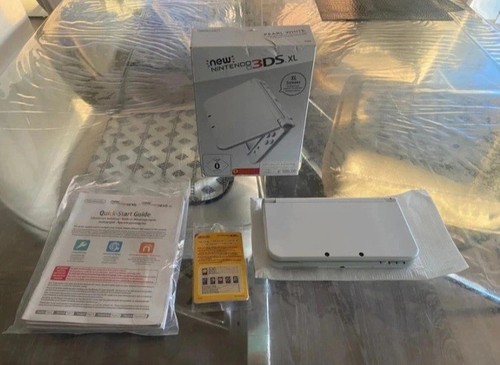 New nintendo 3ds white - nintendo,