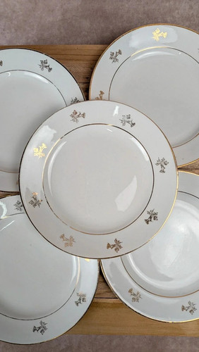 Lot assiettes à dessert - 6,