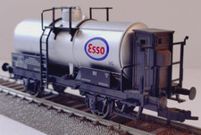 FLEISCHMANN 5430 FA HO Wagon Citerne 2 Essieux SNCF ESSO  1/87 1:87