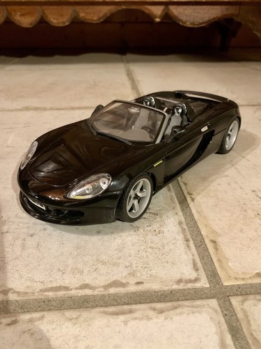 Miniature porsche carrera - miniature, 1/18