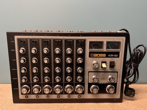 Table mixage vintage roland - de,