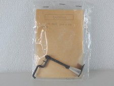 REF 6010 CAMINA GRUE A EAU EN METAL BON ETAT HO