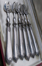 Série de 6 fourchettes à huîtres en Argent Massif Minerve Orfevre Veyrat 1831/40
