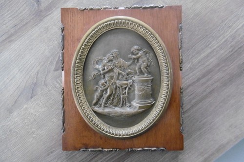 Ancien cadre médaillon bas