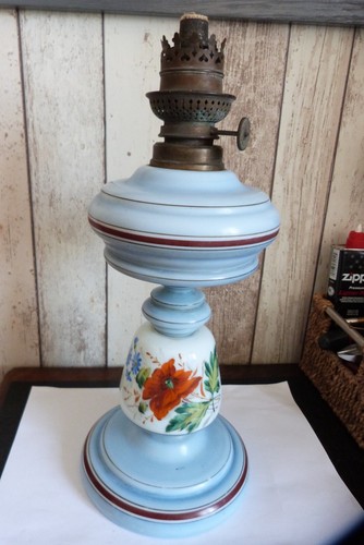Ancienne lampe pétrole - lampe,