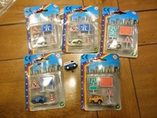 lot 5 voiture micro machines sous blister + 1 sans