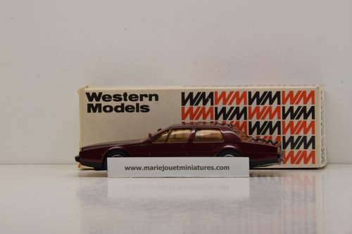 Aston martin lagonda 1977 - lagonda,