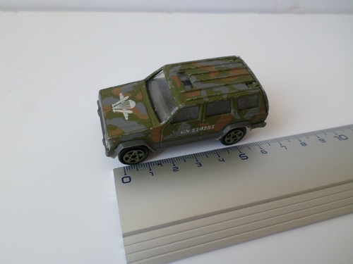Jeep militaire modele cherokee - jeep,