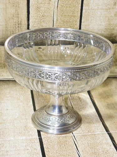 Belle coupe sur pied cristal - coupe,