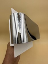 Applique moderne en métal