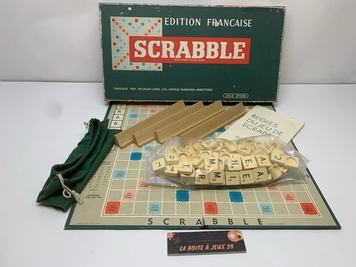 Vintage scrabble - -,