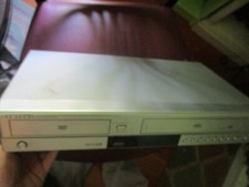 SONY VCR/DVD COMBO (SAMSUNG)
