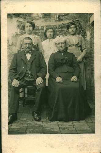 Carte photo anciennre - , portrait