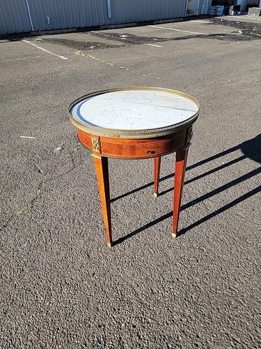 Antique louis xvi style - antique,