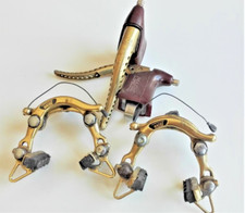 PAIRE D' ÉTRIERS + LEVIERS DE