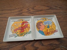 2 CENDRIERS HUMORISTIQUES, VERSEAU ET SCORPION