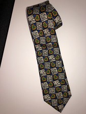 Jolie cravate en soie