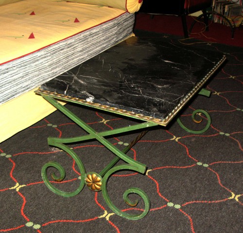 Table basse début cinquante - table,
