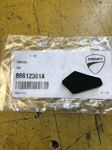 Tampon carénage ducati - tampon,