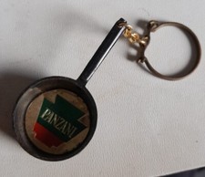 porte Clé Ancien  Casserole Panzani 
