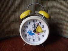 REVEIL vintage/80  DECOR SCHTROUMPF PEYO MADE BY JERGER IN GERMANY jaune beige