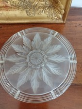 Dessous de plat art deco en verre signé Vercapel décor feuilles de Chêne/Acanthe