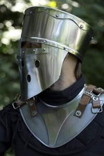 Casque médiéval acier 18 - en,