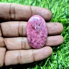 Cabochon en rhodonite