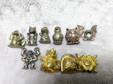 Lot de figurines Pokémon