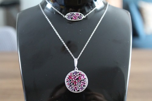 Parure collier bracelet - /,