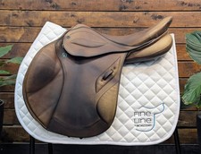 17" Stubben Phoenix Elite