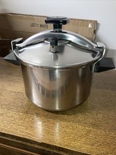 (C) cocotte minute seb inox 8 litres avec panier et soupape