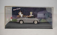 LA ROUTE BLEUE  PANHARD DYNA